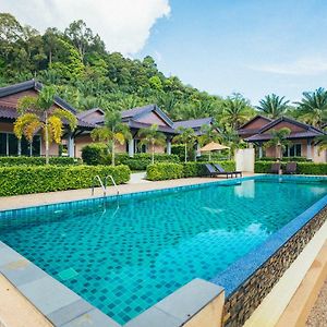 Palm Kiri Aonang Resort
